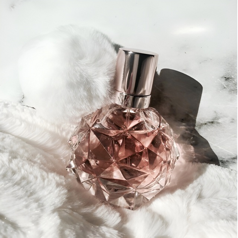 Nước hoa nữ Ari By Ariana Grande Eau de Parfum 30ml và 100ml