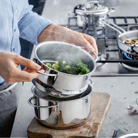 Nồi hấp inox WMF Mini 16cm kèm nắp, Cromargan 18/10, đáy TransTherm dùng mọi loại bếp, hấp rau củ