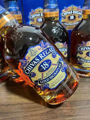 Whisky Chivas Regal 18 Năm 700ml - Hương Vị êm Mượt Cao Cấp - Quà Tặng Lý Tưởng cho Người Yêu Rượu