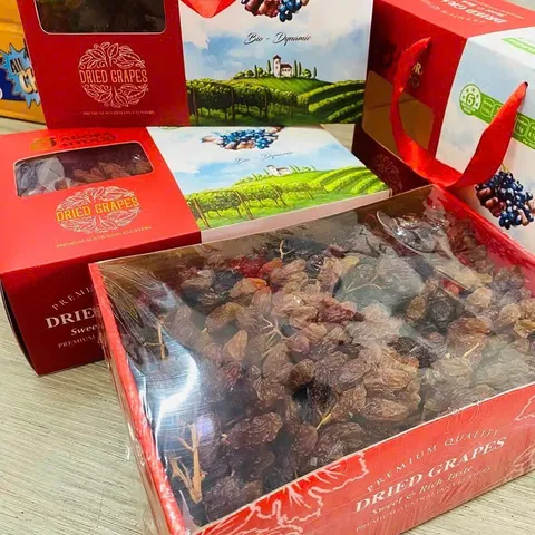 Nho Khô Úc Nguyên Cành Adora ST Food 1kg - Đồ ăn vặt Ngọt Tự Nhiên, Hương Vị Tuyệt Hảo cho Sức Khỏe
