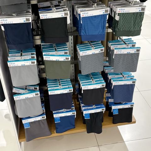 Quần sịp đui Nam có khóe mở trước  AiRism Uni 633950