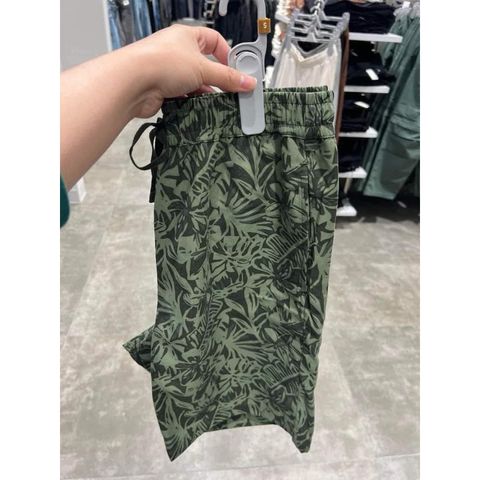 Quần short Nam Gu Japan 634004