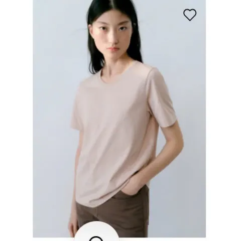 Áo phông U cổ tròn cotton Supima Uni Japan