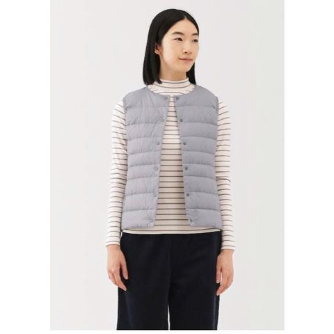 Áo Gile Lông Vũ Nữ cổ tròn  MUJI