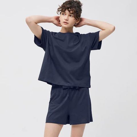Bộ đồ cotton nữ GU 348900 634042