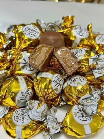 Kẹo Socola Huệ Vàng Nga 500g - Ngọt Béo Truyền Thống, Món Quà Ngọt Ngào Từ Nga, Hương Vị Đặc Trưng Bánh Kẹo