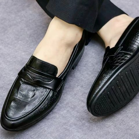Giày tây nam da mềm DAVINCIA, Giầy công sở chất liệu da PU mềm dâp vân sắc nét gắn băng đai hình cánh én G10