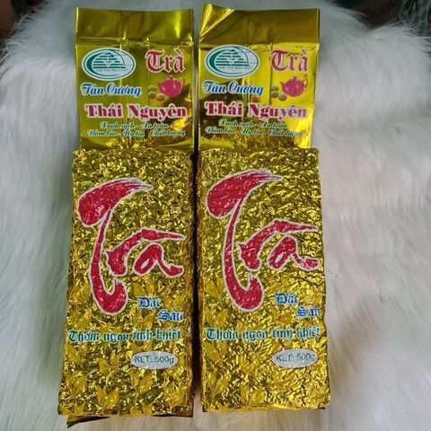 1 kg (2 gói, mỗi gói 0.5kg) Trà xanh móc câu Thái Nguyên truyền thống (gói vàng chữ đỏ)