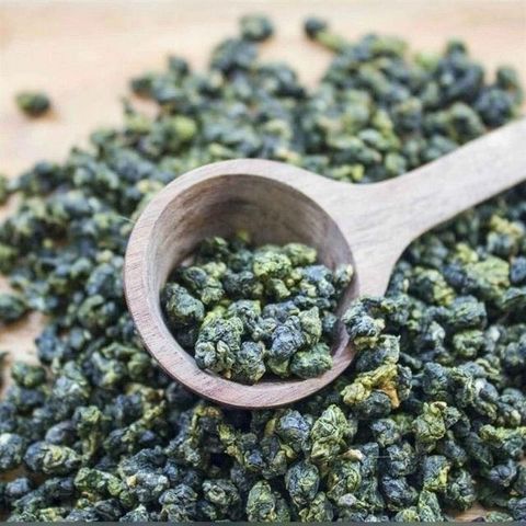 Trà ô long đặc sản bảo lộc lâm đồng,100gr loại thượng hạng thơm ngon