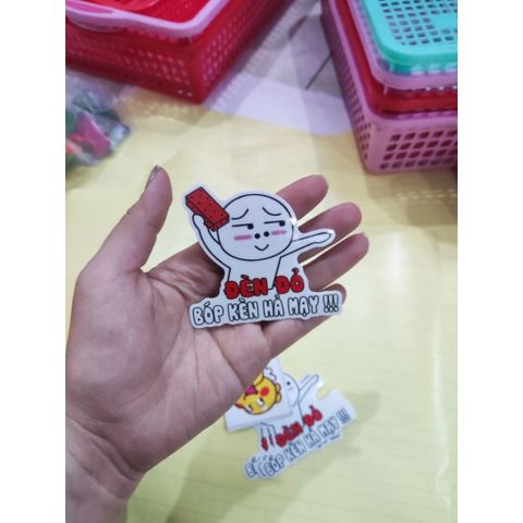 Tấm tem logo thỏ vui nhộn đèn đỏ bóp kèn hả mạy
