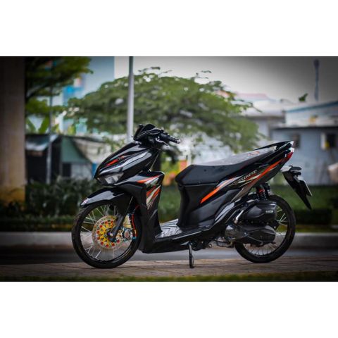 Tem Rời Dán Xe Vario 150 2018 Mẫu Chỉ Cam Trắng Đen Mẫu Mới Cực Độc, Hàng 3 Lớp Chất Lượng Cao Quyen Decal