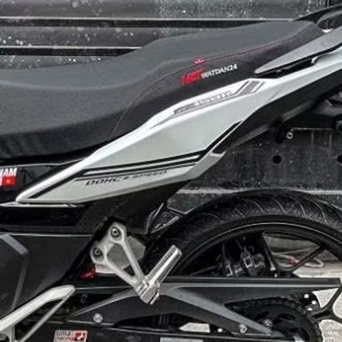 TEM DÁN XE WINNER X V3 MÀU TRẮNG ĐEN CỰC ĐẸP - Decal Cao Cấp Nhất