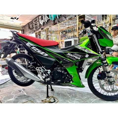 tem rời satria full xanh lá phối bạc đen