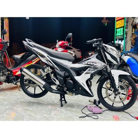 Tem rời sonic lửa xe trắng phối vàng đen