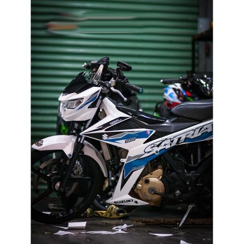 Tem rời Raider Fi - Satria Fi mẫu hoạ tiết xanh trắng , in sắc nét, 3 lớp không phai màu CM00039 1 2