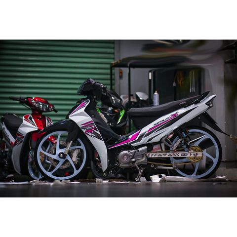 Tem rời Sirius RC hoạ tiết trắng đen hồng, in sắc nét, 3 lớp không phai màu CM00049 1 2