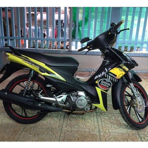 Tem Rời Suzuki Axelo 125 Logo Estrella Galicia Dán Xe Vàng Đen  - Decal In Chất Lượng