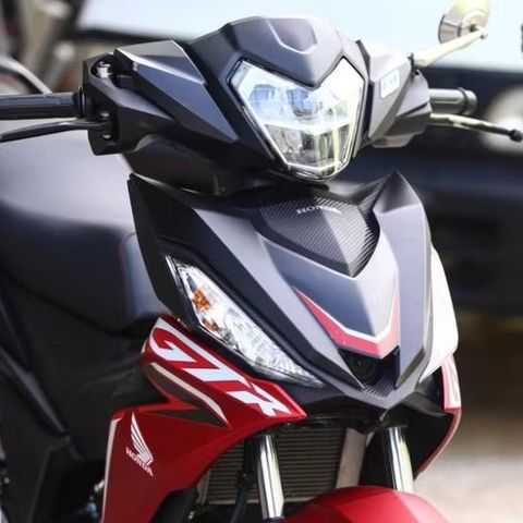 [FreeShip] [Ảnh thật] Tem rời Winner v1 xe đỏ đen - Mẫu GTR Quyen Decal