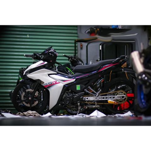 Tem rời Exciter 155 mẫu R trắng đen hồng , in sắc nét, 3 lớp không phai màu CM00033 1 2
