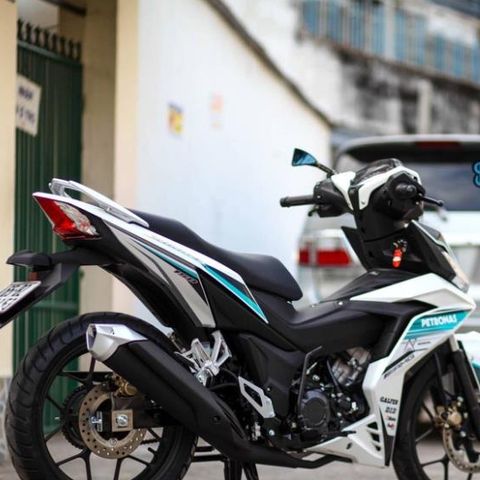 Tem Rời Dán Xe Winner V1 Mẫu Petronas Xanh Trắng Cực Hot, Hàng 3 Lớp Chất Lượng Cao Quyen Decal