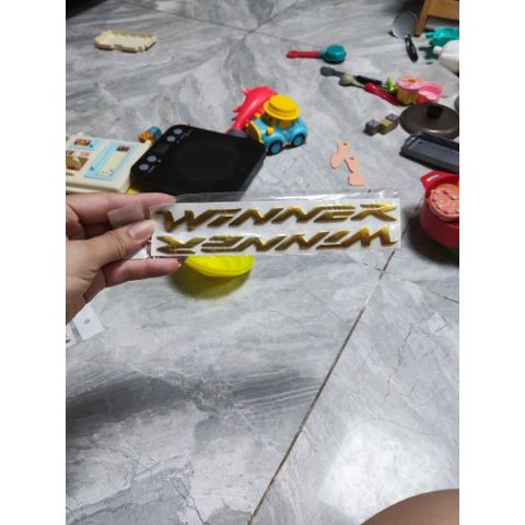 Cặp tem chữ Winner dán xe máy