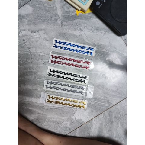 Cặp tem chữ Winner dán xe máy