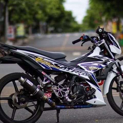Tem rời Hayabusa xanh đen cho Satria trắng Quyen Decal