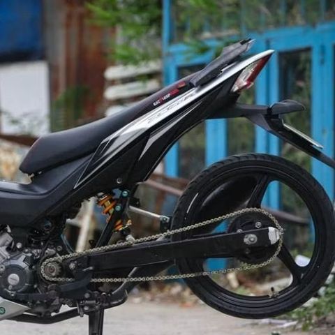 [FreeShip] [Ảnh thật] Tem rời Winner V1 - Mẫu RS150R sọc xám đen - Chuẩn From cực đẹp Quyen Decal
