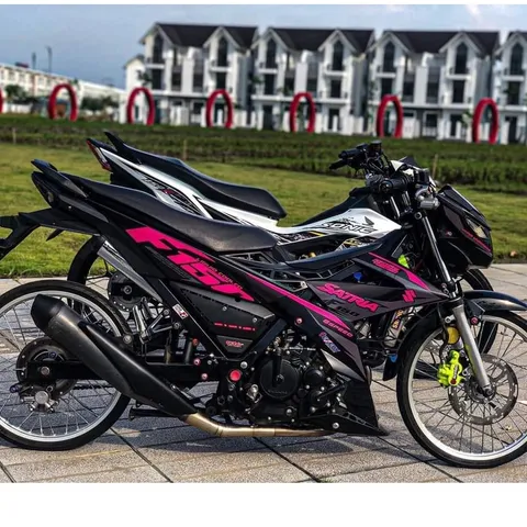 Decal Tem Xe Suzuki Satria F150 Đen Phối Hồng Mẫu Zin 2018
