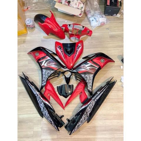 tem rời exciter 135 Lc chấm bi full đen đỏ l
