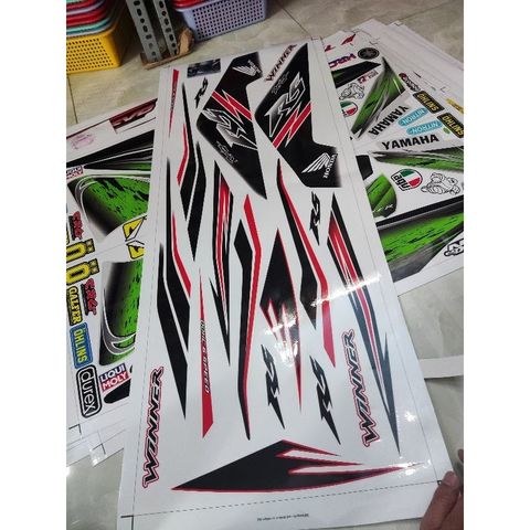 [FreeShip] [Ảnh thật] Tem rời Winner V1 - Mẫu RS đen đỏ nổi bật - Chuẩn From cực đẹp Quyen Decal