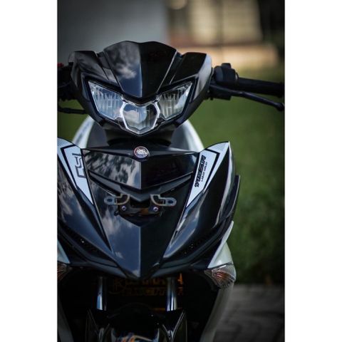 Exciter 2019 dán xe trắng phối bạc đen