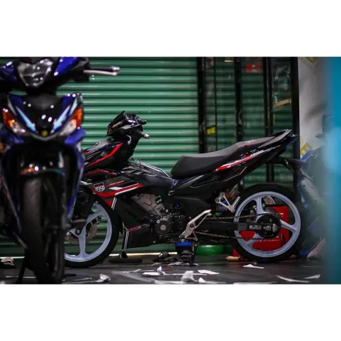 tem rời winner x đỏ đen 2023 , tem 3 lớp bền màu - Decal Cao Cấp Nhất
