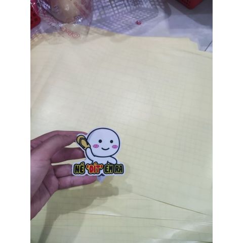 tem sticker thỏ né đít em ra trang trí xe máy, xe điện