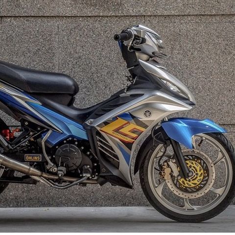 Tem Rời Exciter 135 Lc Chữ Vàng Dán Xe Xám Bạc