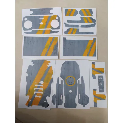 Skin Decal Dán Trang Trí Flycam Maic Mini 1 - Mini Se - Mini 2 - Air 2 - Air 2S - Xám Xi Măng Sọc Vàng