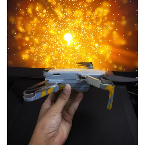 Skin Decal Dán Trang Trí Flycam Maic Mini 1 - Mini Se - Mini 2 - Air 2 - Air 2S - Xám Xi Măng Sọc Vàng