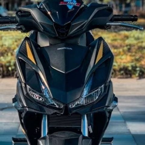 TEM GTR 150 XE WINNER X V3 MÀU ĐEN NHÁM VÀNG ĐỒNG - Decal Cao Cấp Nhất