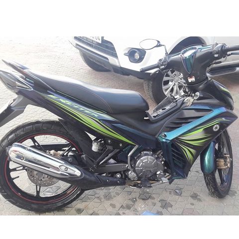 Tem Rời Ex 135 Mẫu 2011 Dán Xe Đen Phối Xanh Lá