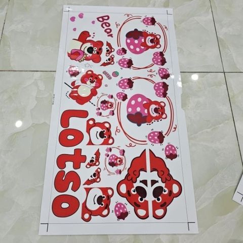 Tem logo sticker gấu dâu lotso mới 30x60cm dán trang trí xe nền trắng - Tem 3 Lớp  Cao Cấp