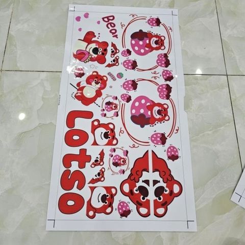 Tem logo sticker gấu dâu lotso mới 30x60cm dán trang trí xe nền trắng - Tem 3 Lớp  Cao Cấp