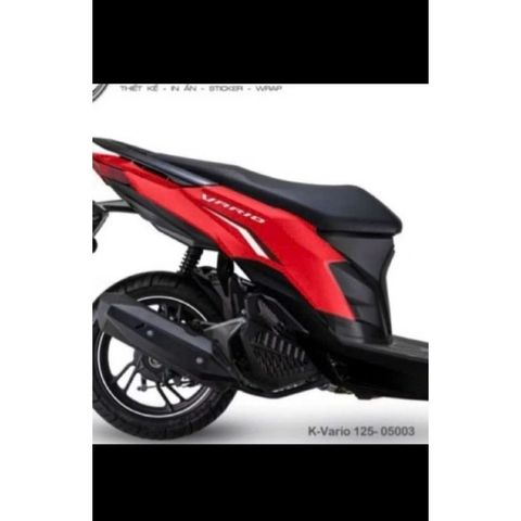 Tem Vario 125 dán xe đỏ