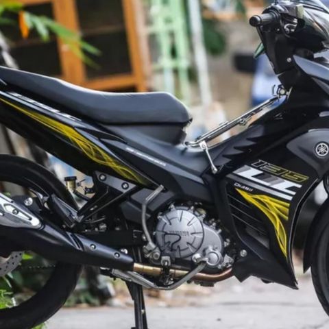 Tem Rời Exciter Lc 135 Khói Vàng Dán Xe Đen  - Decal In Chất Lượng