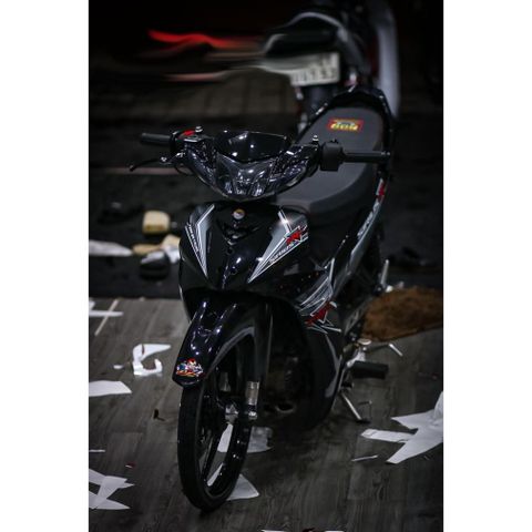 Tem rời Sirius RC hoạ tiết đen xám trắng, in sắc nét, 3 lớp không phai màu CM00046 1 2