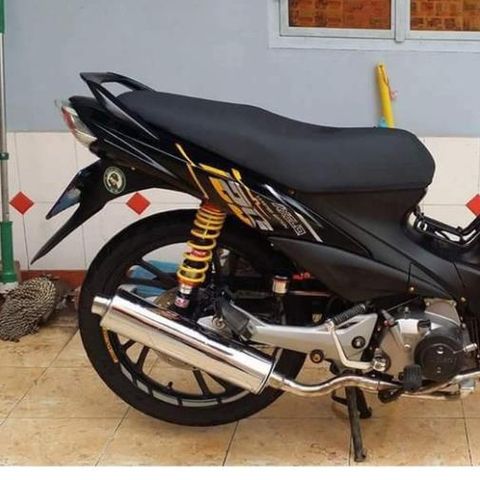 Tem Rời Suzuki Axelo 125 Dán Xe Đen Phối Tem Vàng  - Decal In Chất Lượng
