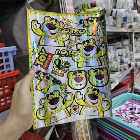 Tem logo gấu dâu lotso 7 màu 18x25cm dán trang trí - Tem 3 Lớp  Cao Cấp