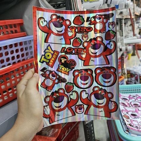 Tem logo gấu dâu lotso 7 màu 18x25cm dán trang trí - Tem 3 Lớp  Cao Cấp