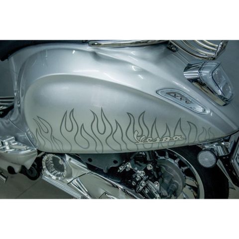 Tem rời Vespa Sprint Style Justin Bieber lửa bạc xám, in sắc nét, 3 lớp không phai màu CM00152 1 2