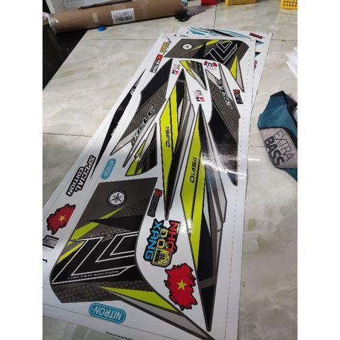 [FreeShip] [Ảnh thật] Tem rời Exciter 2010 - Mẫu LC135 tổ ong xám xanh - Chuẩn From cực đẹp Quyen Decal