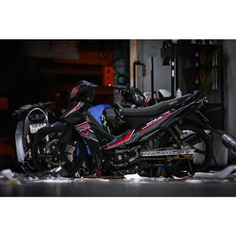 tem rời sirius rc đen đỏ mẫu ( Mới ) 2024 đẹp , tem 3 lớp bền màu - Decal Cao Cấp Nhất